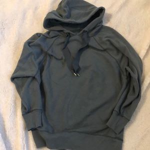 NWOT aerie lightweight oversized sweatshirt